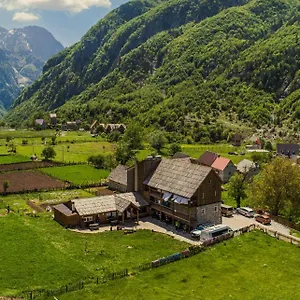 Bujtina Polia Gospodarstwo agroturystyczne Theth